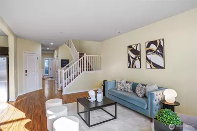 1615 Redmond Ct NE, Renton, WA 98055 - Photo 4