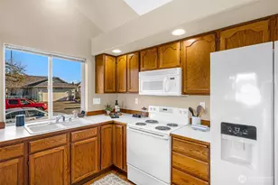 1417 9th Ave Ct SE, Puyallup, WA 98372 - Photo 10