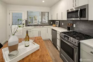 4308 26th Ave SW, Seattle, WA 98106 - Photo 10