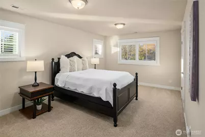 6016 Princeton Avenue NE, Seattle, WA 98115 - Photo 24