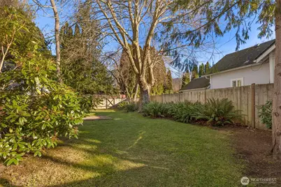 7950 Maple Avenue SE, Snoqualmie, WA 98065 - Photo 24