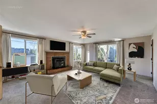 6126 S Thompson Ave, Tacoma, WA 98408 - Photo 2