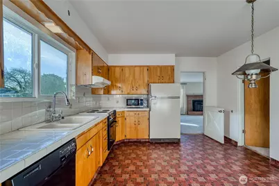 6126 S Thompson Avenue, Tacoma, WA 98408 - Photo 26