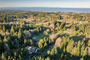 1063 Tamarack Ln, Port Angeles, WA 98362 - Photo 2