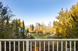 1063 Tamarack Ln, Port Angeles, WA 98362 - Photo 16