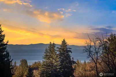 1063 Tamarack Lane, Port Angeles, WA 98362 - Photo 2