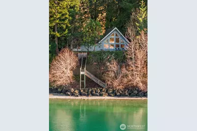 16273 Reitan Road NE, Bainbridge Island, WA 98110 - Photo 1