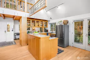 16273 Reitan Rd NE, Bainbridge Island, WA 98110 - Photo 18