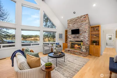 16273 Reitan Road NE, Bainbridge Island, WA 98110 - Photo 12