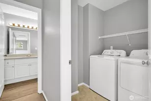 16761 Woodside Dr SE, Renton, WA 98058 - Photo 22