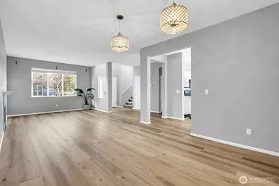 16761 Woodside Drive SE, Renton, WA 98058 - Photo 12