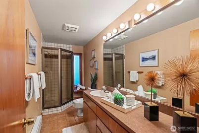 18710 88th Avenue W, Edmonds, WA 98026 - Photo 28
