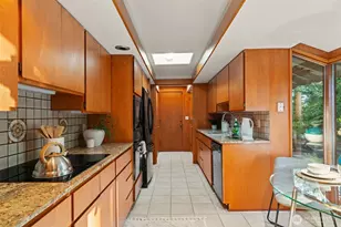 18710 88th Ave W, Edmonds, WA 98026 - Photo 14