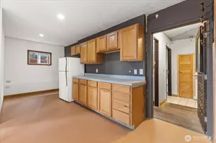 9256 Interlake Ave N, Seattle, WA 98103 - Photo 36