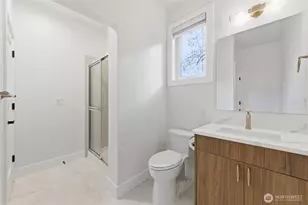 11087 SE 62nd Pl, Bellevue, WA 98006 - Photo 26