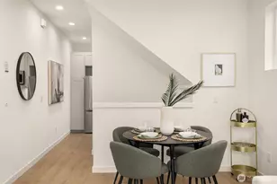 2105 SW Genesee Street SW, Seattle, WA 98106 - Photo 4