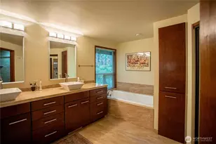 2715 39th St, Gig Harbor, WA 98335 - Photo 6