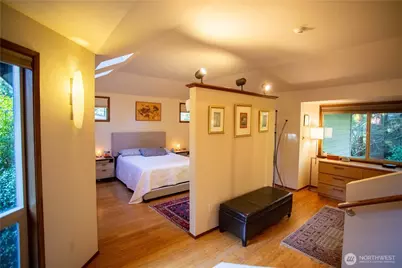 2715 39th Street, Gig Harbor, WA 98335 - Photo 4