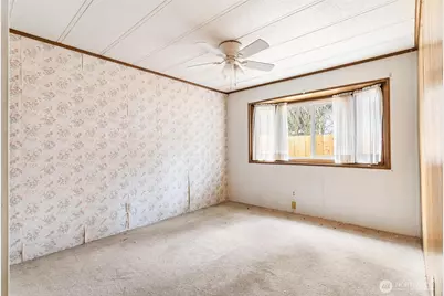 4702 233rd Street Ct E, Spanaway, WA 98387 - Photo 8