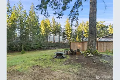 641 E Hyland Drive, Union, WA 98592 - Photo 28