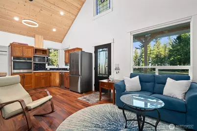 641 E Hyland Drive, Union, WA 98592 - Photo 6