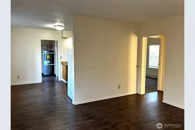 1012 7th S, Kelso, WA 98626 - Photo 4