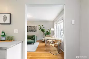 1136 13th Ave Ave, Seattle, WA 98122 - Photo 14