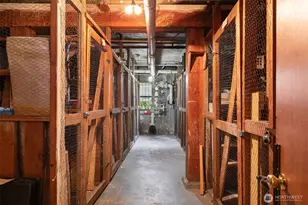 1136 13th Ave Ave, Seattle, WA 98122 - Photo 22