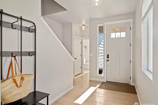 8721 69th Pl NE, Marysville, WA 98270 - Photo 4