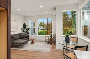 217 NE 75th St, Seattle, WA 98115 - Photo 18