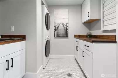 3227 103rd Place NE, Bellevue, WA 98004 - Photo 32