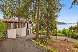 5265 W Mercer Way, Mercer Island, WA 98040 - Photo 1