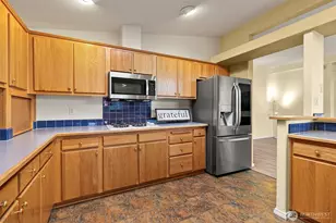 27410 218th Ln SE, Maple Valley, WA 98038 - Photo 14