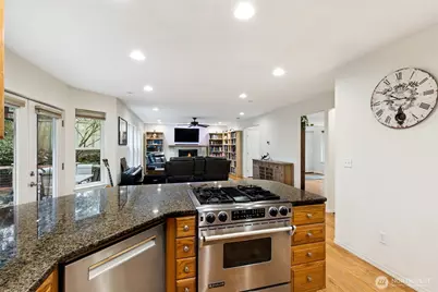 1274 O'Neil Court, DuPont, WA 98327 - Photo 10