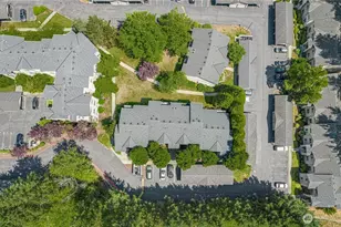 25025 SE Klahanie Blvd, Sammamish, WA 98029 - Photo 24