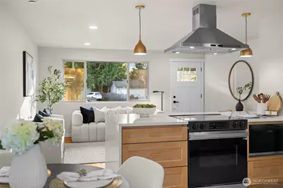 21105 7th Avenue W, Bothell, WA 98021 - Photo 4