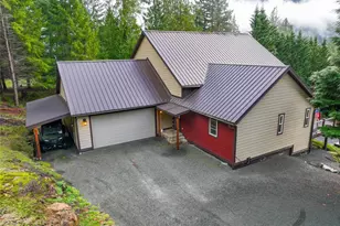 223 Carr Road E, Randle, WA 98377 - Photo 2