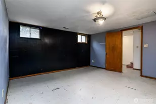 1704 10th Ave, Longview, WA 98632 - Photo 28