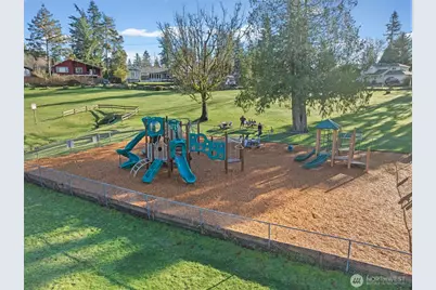 27004 218th Avenue SE, Maple Valley, WA 98038 - Photo 24