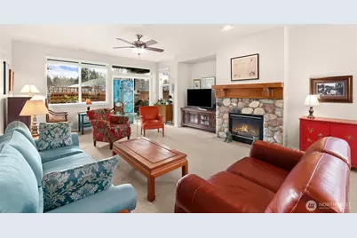 4952 Cypress Drive NE, Lacey, WA 98516 - Photo 2