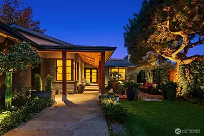 1561 Magnolia Boulevard W, Seattle, WA 98199 - Photo 1