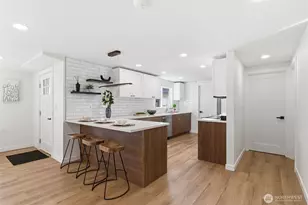 8505 Bridgeport Way SW, Lakewood, WA 98499 - Photo 2