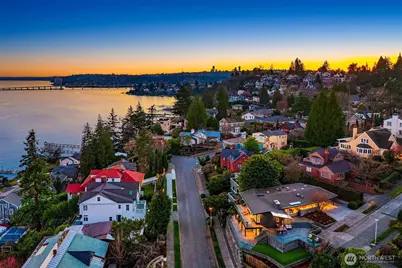 5323 NE 42nd Street, Seattle, WA 98105 - Photo 40