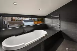 5221 37th Ave NE, Seattle, WA 98015 - Photo 14