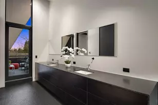 5221 37th Ave NE, Seattle, WA 98015 - Photo 12