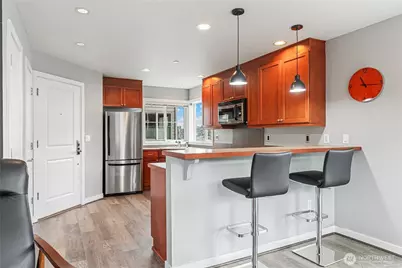 321 E Thomas Street #303, Seattle, WA 98102 - Photo 4