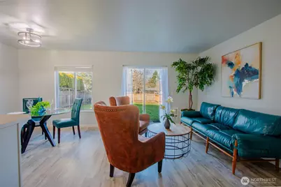 819 134th Street S, Tacoma, WA 98444 - Photo 18