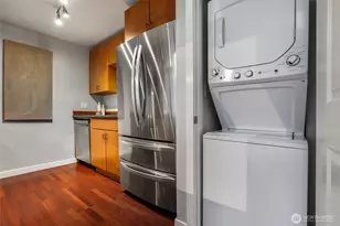 7307 Sand Point Way NE, Seattle, WA 98115 - Photo 8