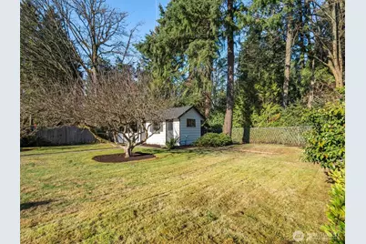 8611 Holly Lane, Edmonds, WA 98026 - Photo 30