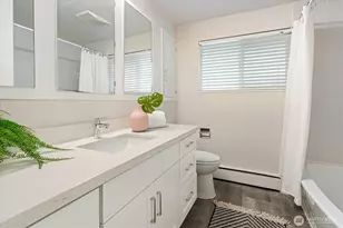 8611 Holly Ln, Edmonds, WA 98026 - Photo 24